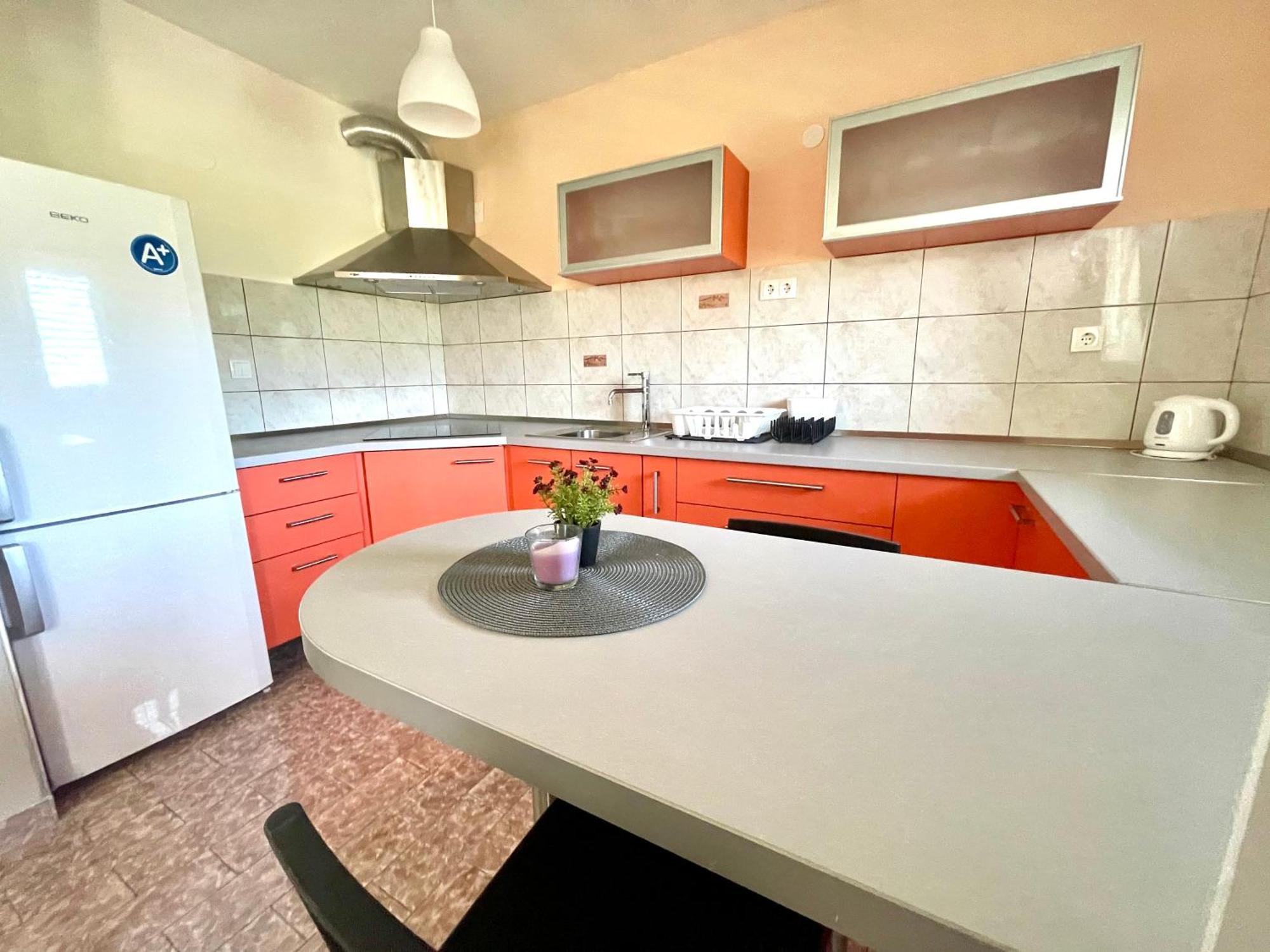 Villa Sagosde With Swimming Pool And Mini Golf Zagvozd Exterior foto